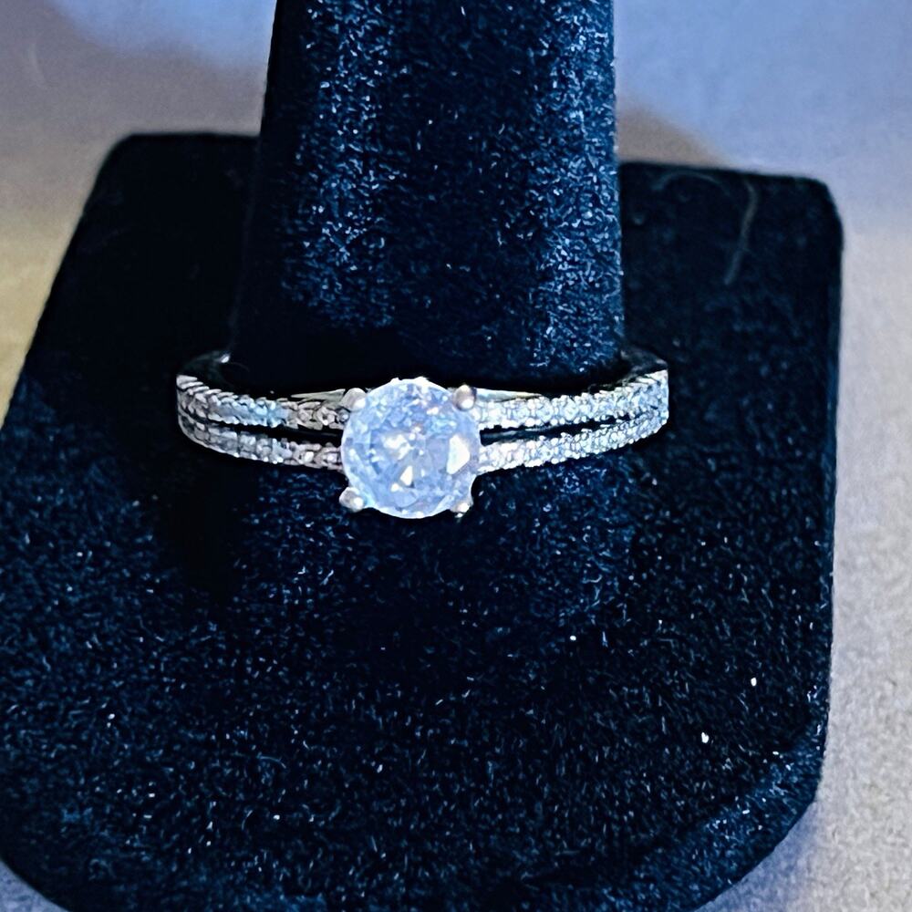 Sterling Silver 925 Round White CZ Prong Set Engagement Ring Women Size 9